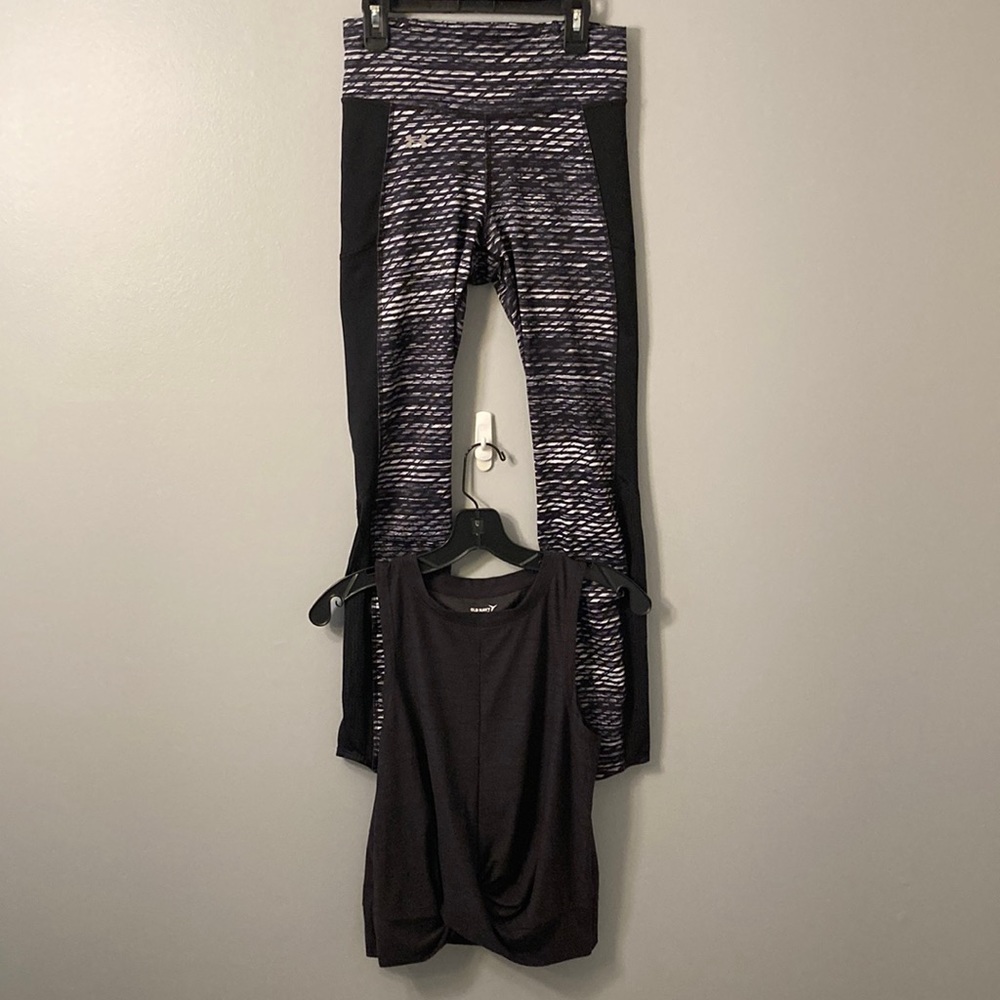 Pants Under Armour, top, Old Navy. Fitness